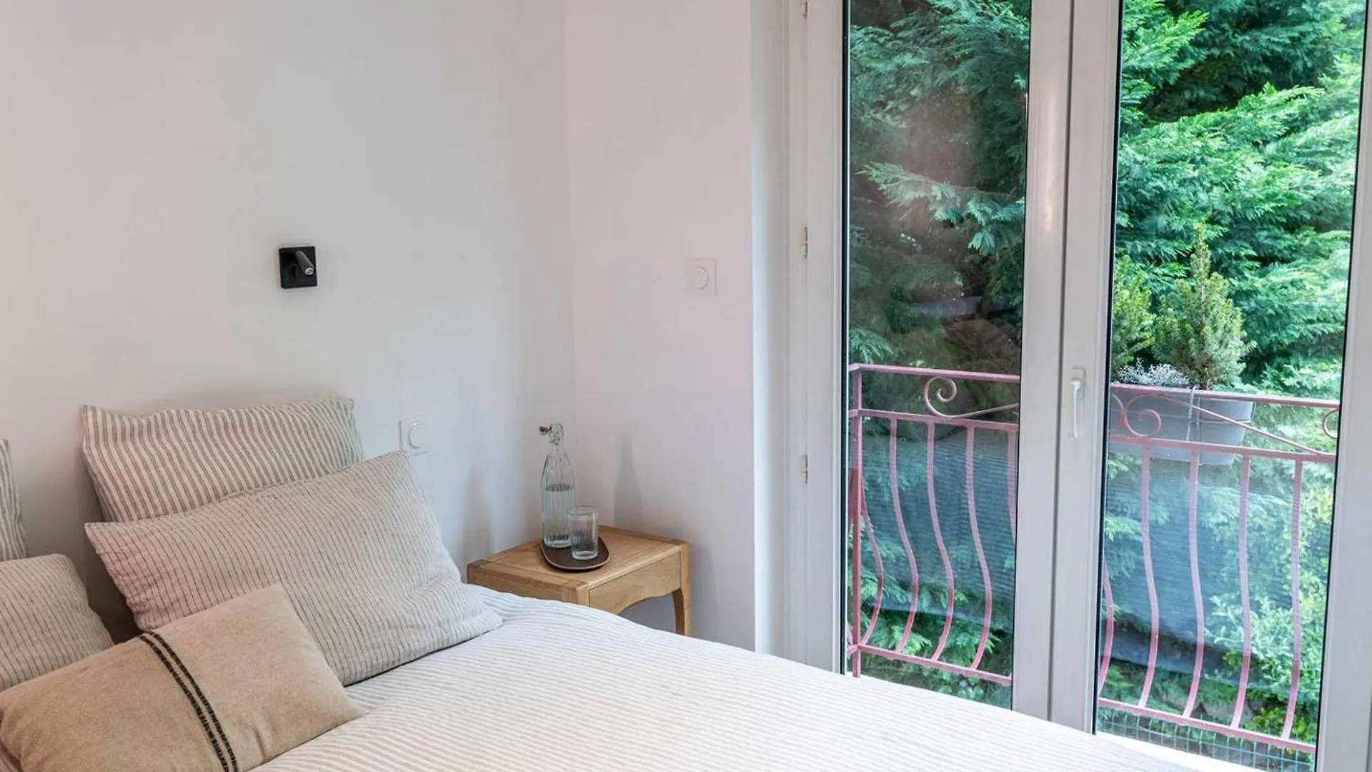 Grand Appart Luxe 8 Pers Centre-Ville Avec Parking - Fr-1-234-320 Cauterets Apartment